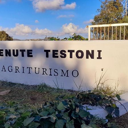 Bassacutena Tenute Testoni Agriturismo E B&B מראה חיצוני תמונה