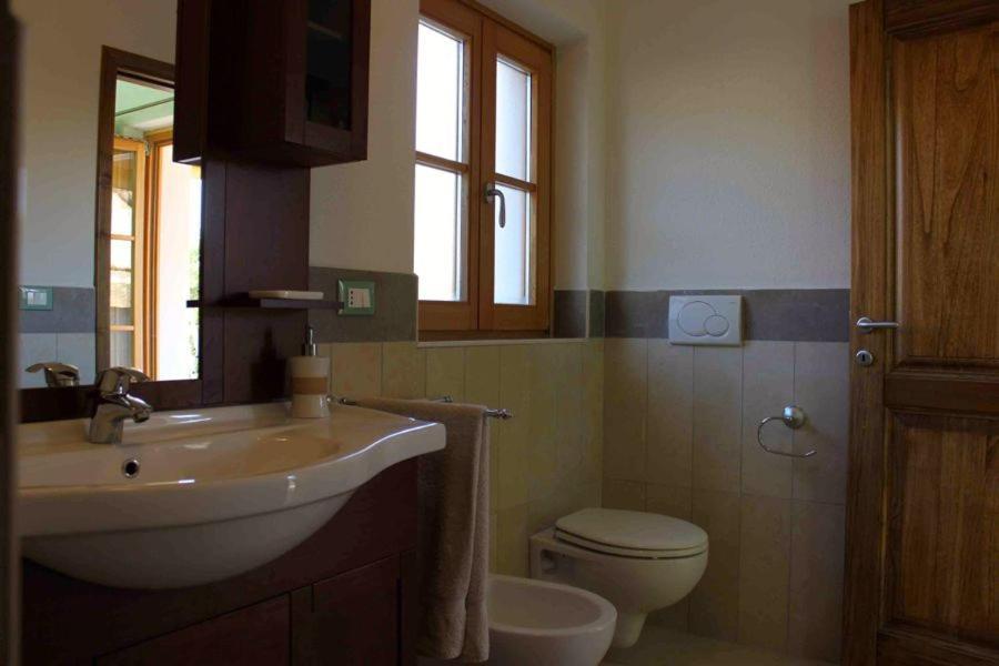 Bassacutena Tenute Testoni Agriturismo E B&B מראה חיצוני תמונה