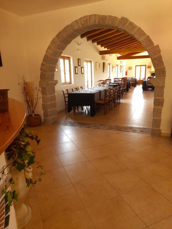 Bassacutena Tenute Testoni Agriturismo E B&B מראה חיצוני תמונה